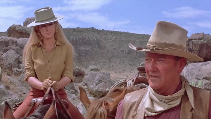 Ann-Margret Recalls How John Wayne Treated Her While Filming ‘The Train Robbers’ | Classic Country Music Videos