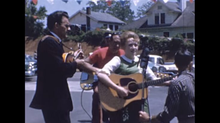 Home Video Surfaces Showing Young Dolly Parton Singing In Gas Station Parking Lot | Classic Country Music Videos