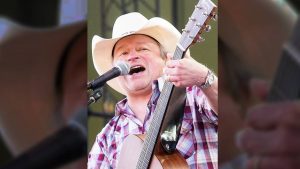 Mark Chesnutt Needs “Urgent” Back Surgery – Forced To Cancel 3 Months of Shows