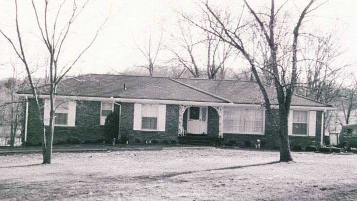 Patsy Cline’s “Haunted” House For Sale | Classic Country Music | Legendary Stories and Songs Videos
