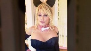 A-List Actor Reveals His Mom Designed Dolly Parton’s Bunny Costume