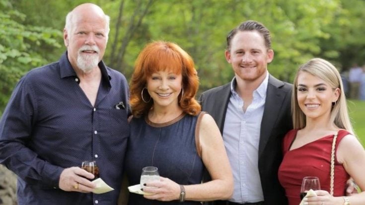 Reba McEntire & Boyfriend Rex Linn Are All Smiles At Her Son’s Wedding | Classic Country Music | Legendary Stories and Songs Videos