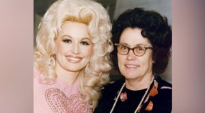 Dolly Parton Shares Some Of Her Mama’s Best Advice