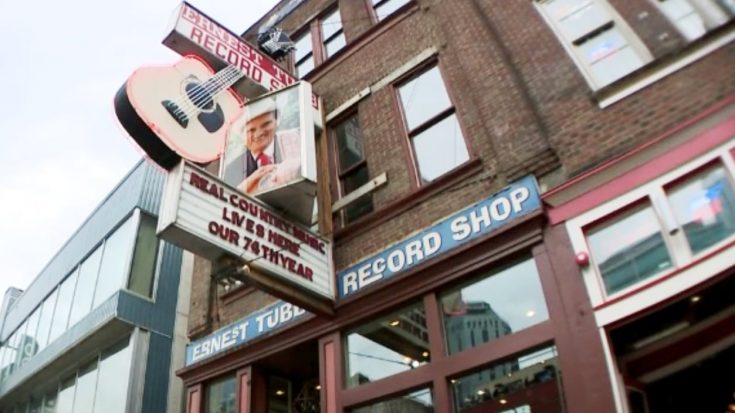 An Iconic Nashville Business Is Closing Its Doors | Classic Country Music Videos