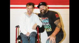 Zac Brown Band Sings “Forever And Ever, Amen” After Randy Travis Shows Up At Their Concert