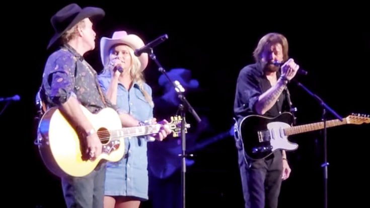 Brooks & Dunn Bring Miranda Lambert On Stage For Unexpected Performance | Classic Country Music Videos
