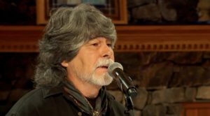 Alabama’s Randy Owen Mourns Death Of His Mother