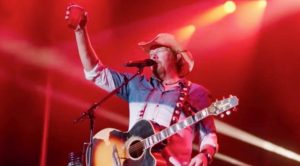 Toby Keith To Receive BMI’s Renowned Icon Award