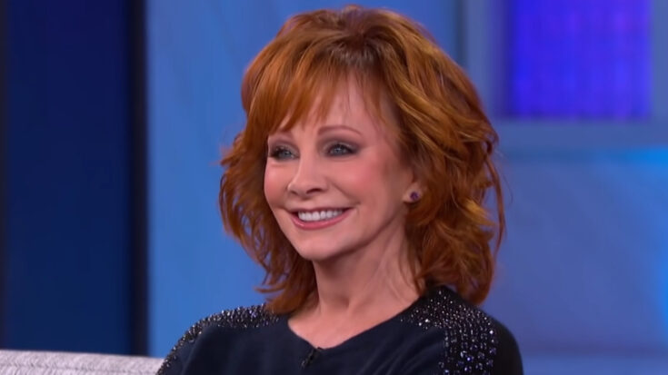 Does Reba Wear A Wig? Everything We Know About The Singer’s Iconic Hair | Classic Country Music | Legendary Stories and Songs Videos