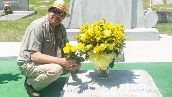 Hank Williams Jr. Visits His Mom’s Grave On Mother’s Day | Classic Country Music | Legendary Stories and Songs Videos