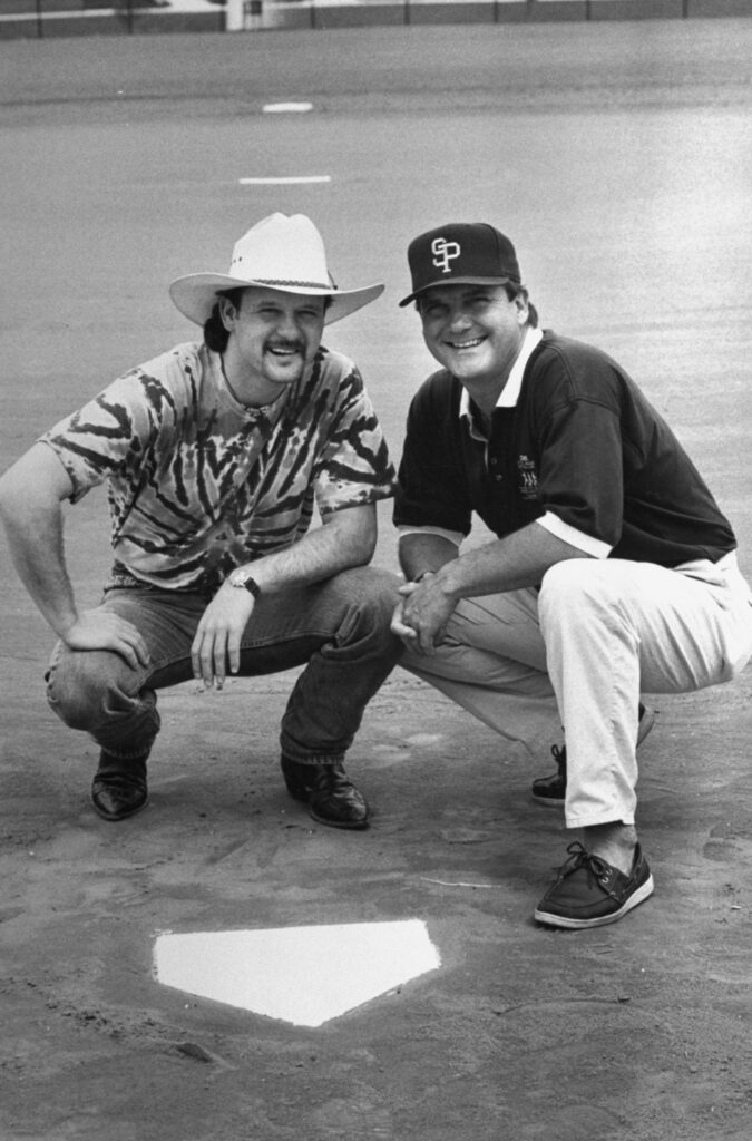 Tim Grew Tim McGraw Remembers His Dad On What Would Have Been His 79th Birthday