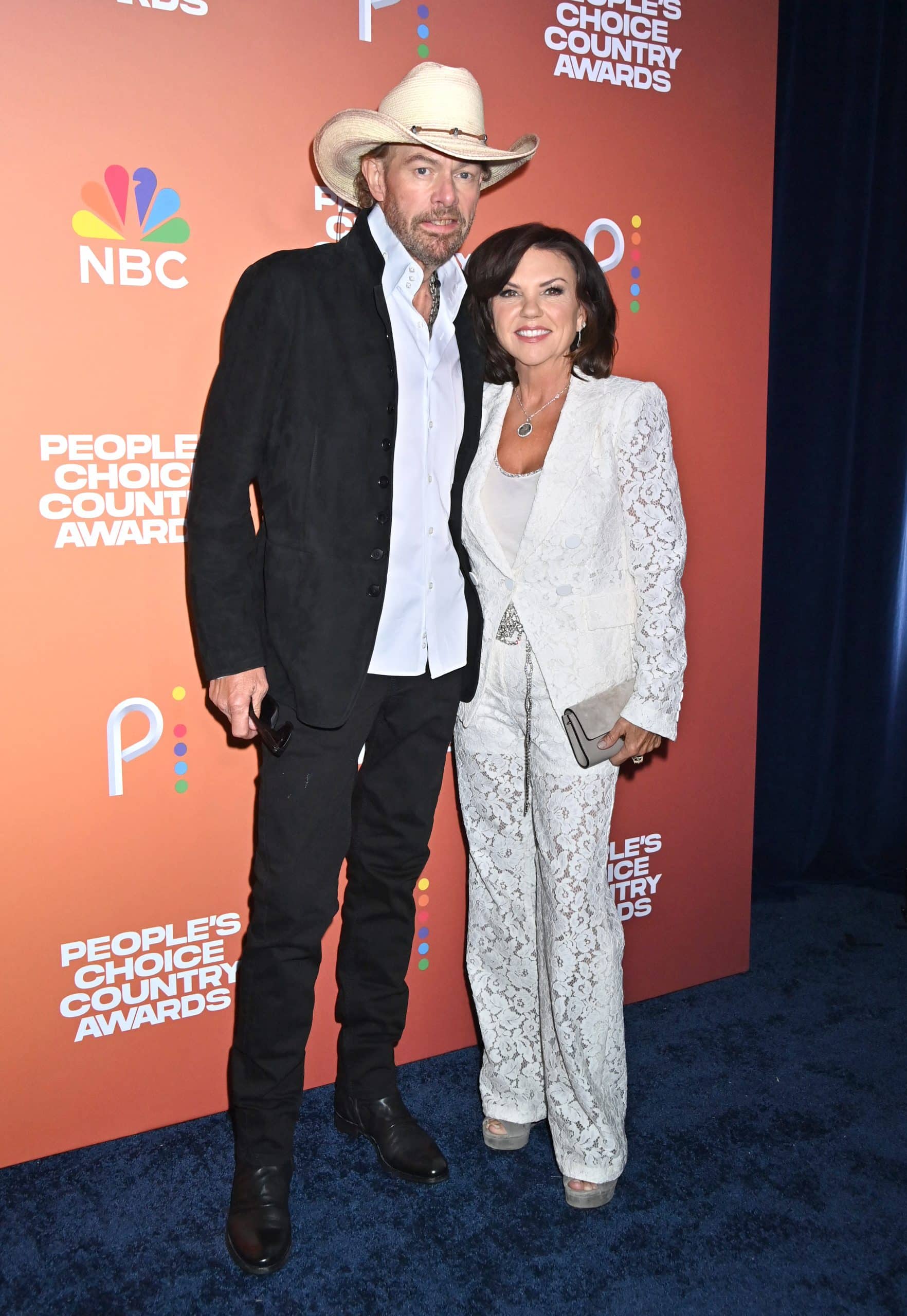 Toby Keith and his wife Tricia at the 2023 People's Choice Country Awards