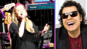 Kelly Clarkson Honors Ronnie Milsap With “It Was Almost Like A Song”