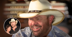 Toby Keith Said The Success Of His Marriage Was “Up To Her”