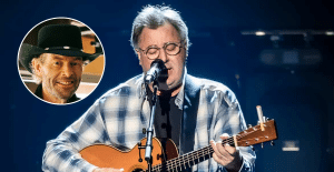Vince Gill Dedicates “Go Rest High” To Toby Keith At ‘All For The Hall’ Concert