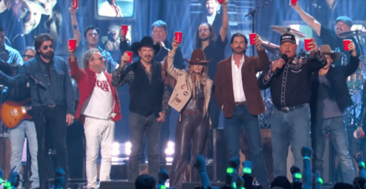 Toby Keith Honored With Powerful Tribute Performance At 2024 CMT Music ...