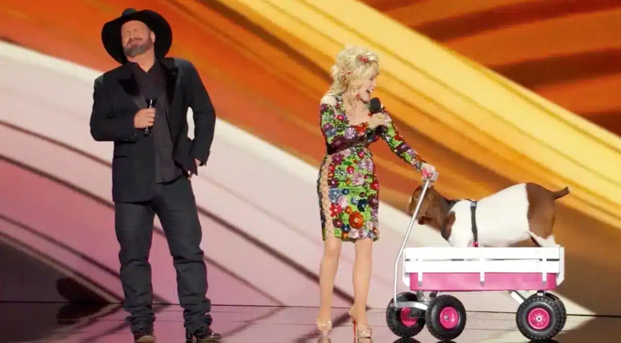Dolly Parton and Garth Brooks will not host the ACM Awards in 2024