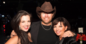 Toby Keith’s Daughter Reflects On First Father’s Day Since His Death – “Missing Him Big Today”