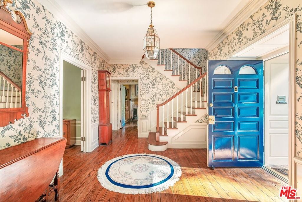 entry way