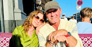 Tim McGraw Leans On Faith Hill & A Cane In New Photo After Recent Surgeries