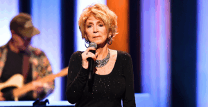 Country Legend Jeannie Seely Dies At 85