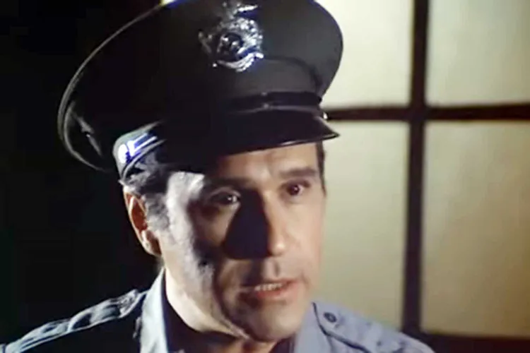 Floyd Levine acted in two episodes of The Hardy Boys/Nancy Drew Mysteries