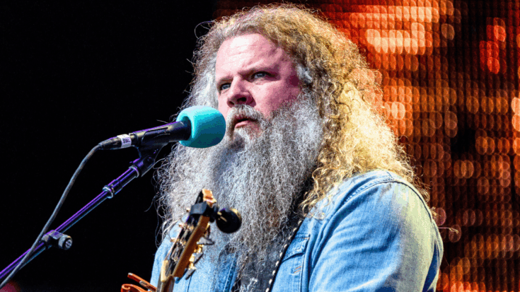 Jamey Johnson quit drinking in 2011 to set a good example for his daughter